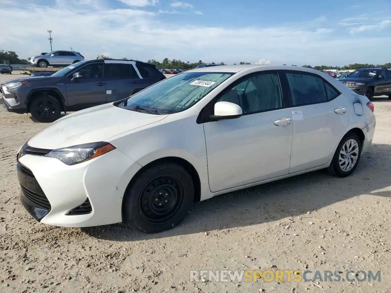 1 Photograph of a damaged car 5YFBURHE5KP869185 TOYOTA COROLLA 2019