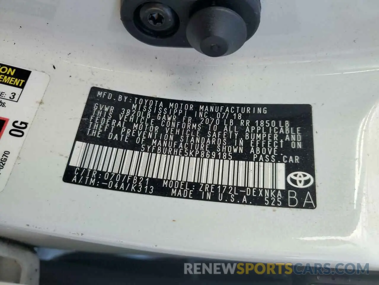 13 Photograph of a damaged car 5YFBURHE5KP869185 TOYOTA COROLLA 2019