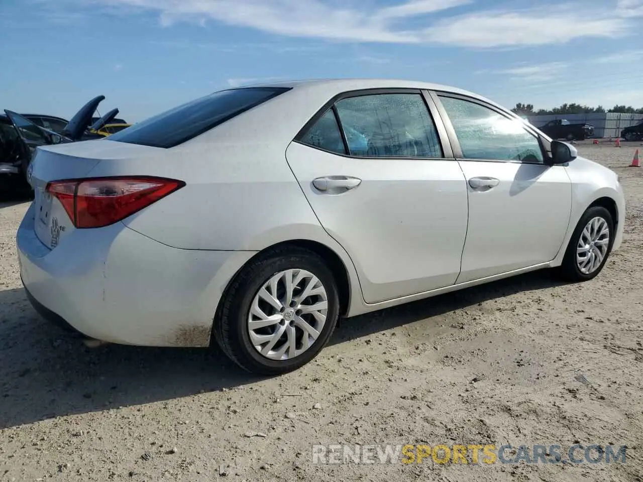3 Photograph of a damaged car 5YFBURHE5KP869185 TOYOTA COROLLA 2019