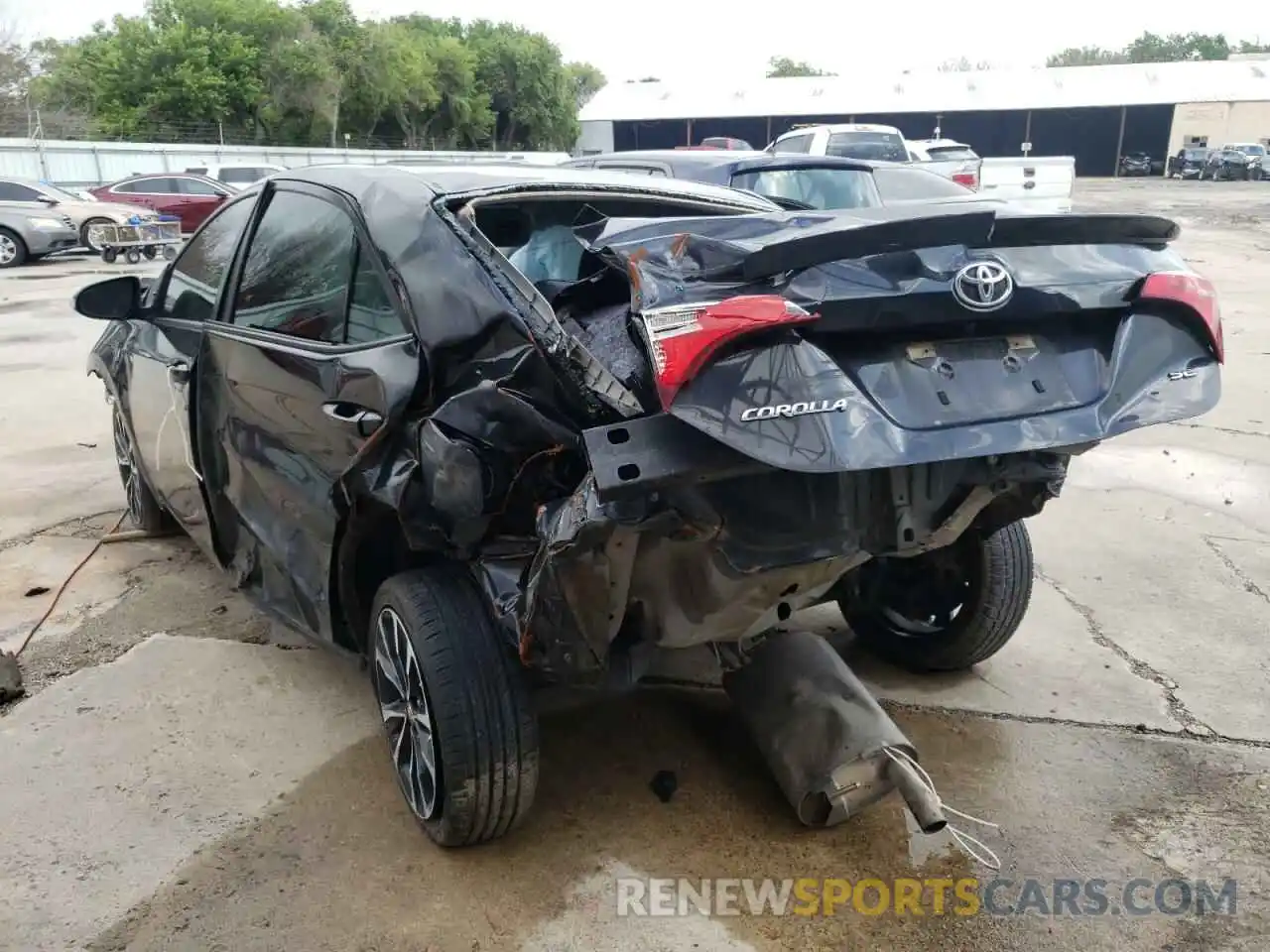 3 Photograph of a damaged car 5YFBURHE5KP870367 TOYOTA COROLLA 2019