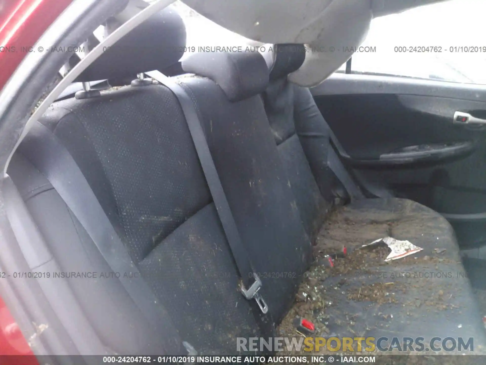 8 Photograph of a damaged car 5YFBURHE5KP874029 TOYOTA COROLLA 2019