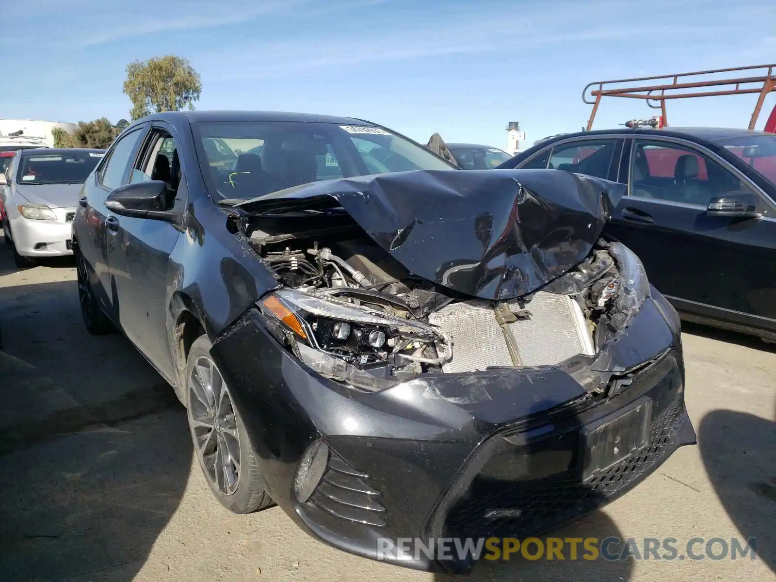 1 Photograph of a damaged car 5YFBURHE5KP875438 TOYOTA COROLLA 2019