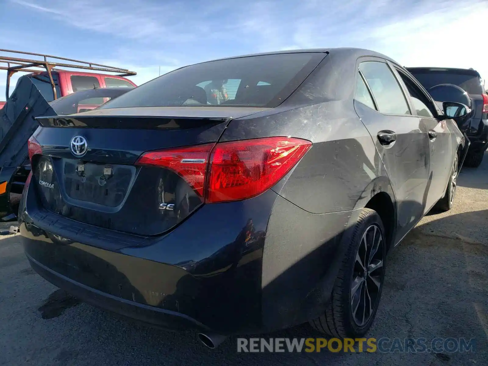 4 Photograph of a damaged car 5YFBURHE5KP875438 TOYOTA COROLLA 2019