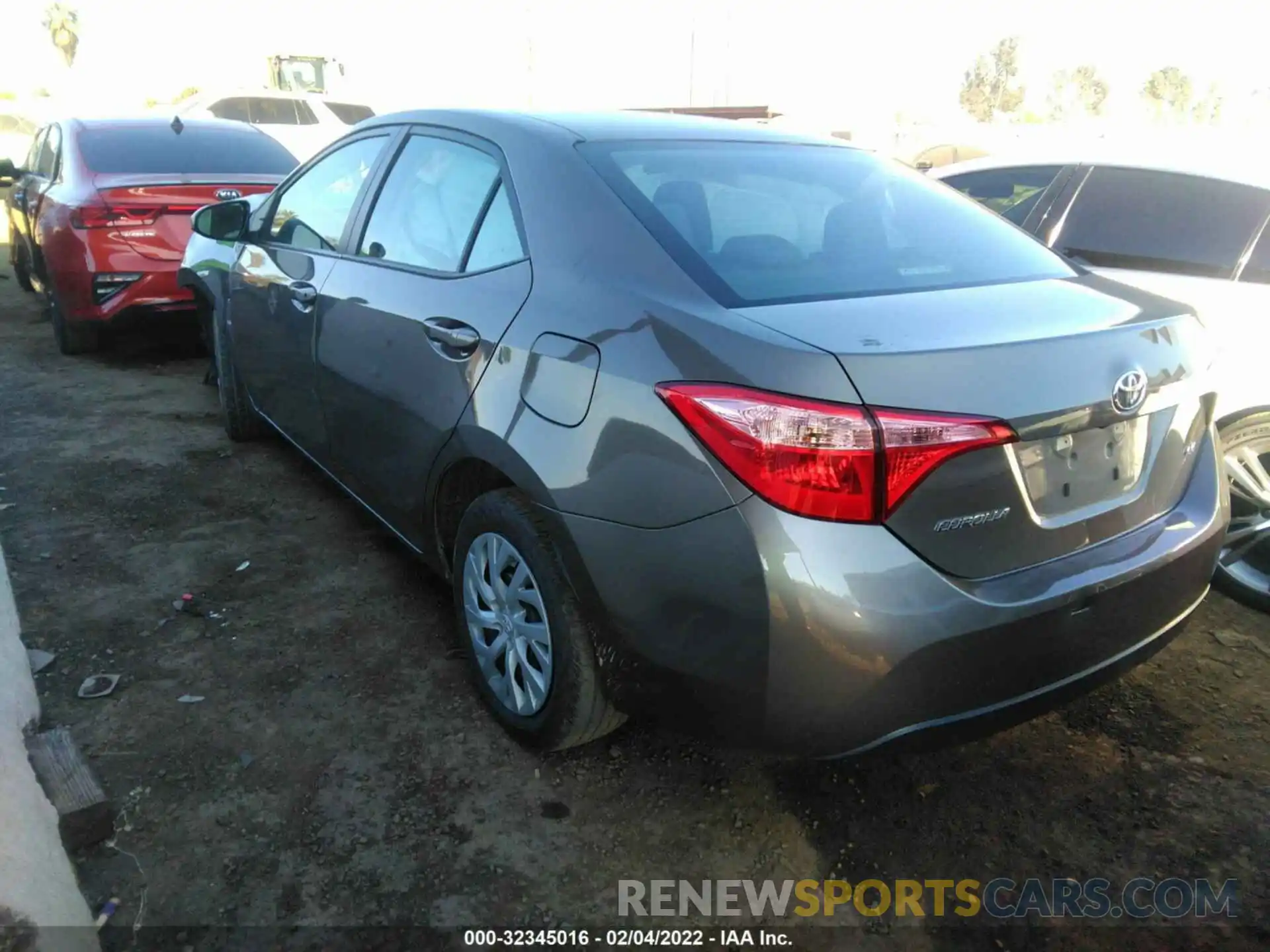 3 Photograph of a damaged car 5YFBURHE5KP878663 TOYOTA COROLLA 2019