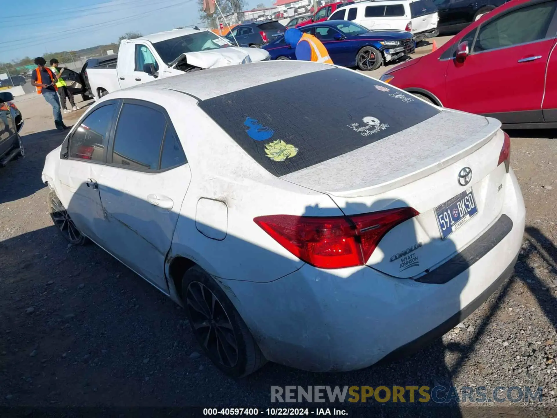 3 Photograph of a damaged car 5YFBURHE5KP885242 TOYOTA COROLLA 2019