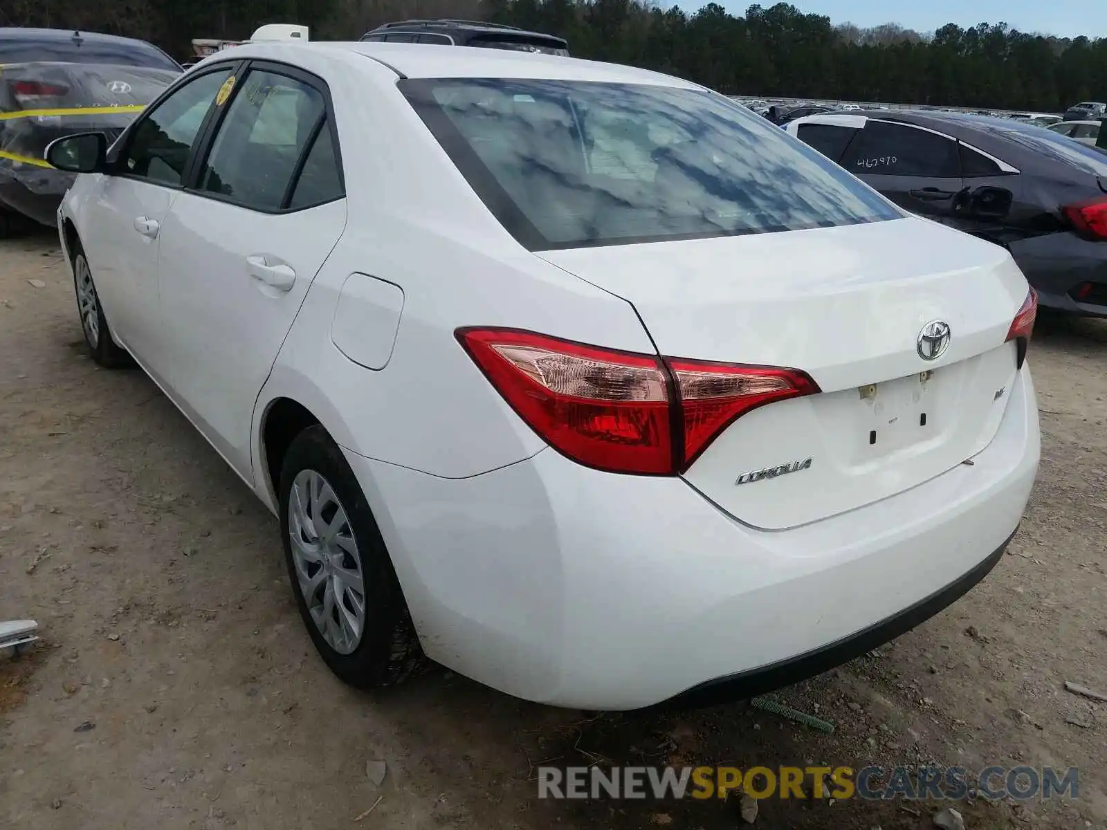 3 Photograph of a damaged car 5YFBURHE5KP885337 TOYOTA COROLLA 2019