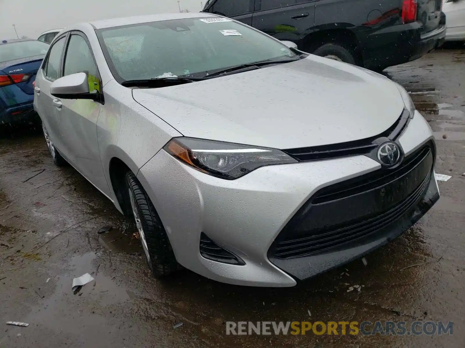 1 Photograph of a damaged car 5YFBURHE5KP885435 TOYOTA COROLLA 2019