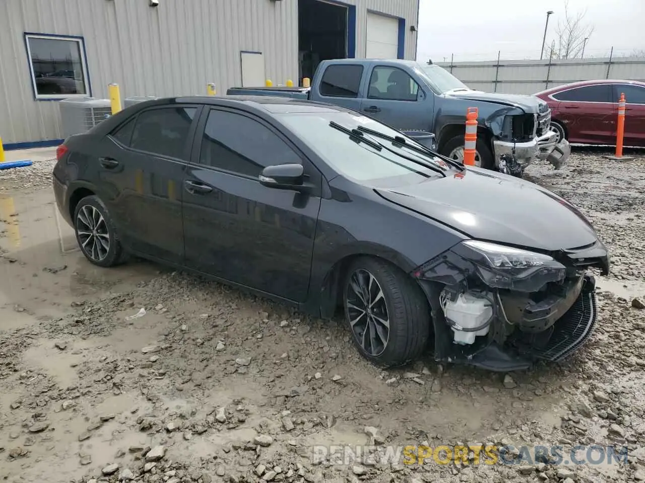 4 Photograph of a damaged car 5YFBURHE5KP887752 TOYOTA COROLLA 2019