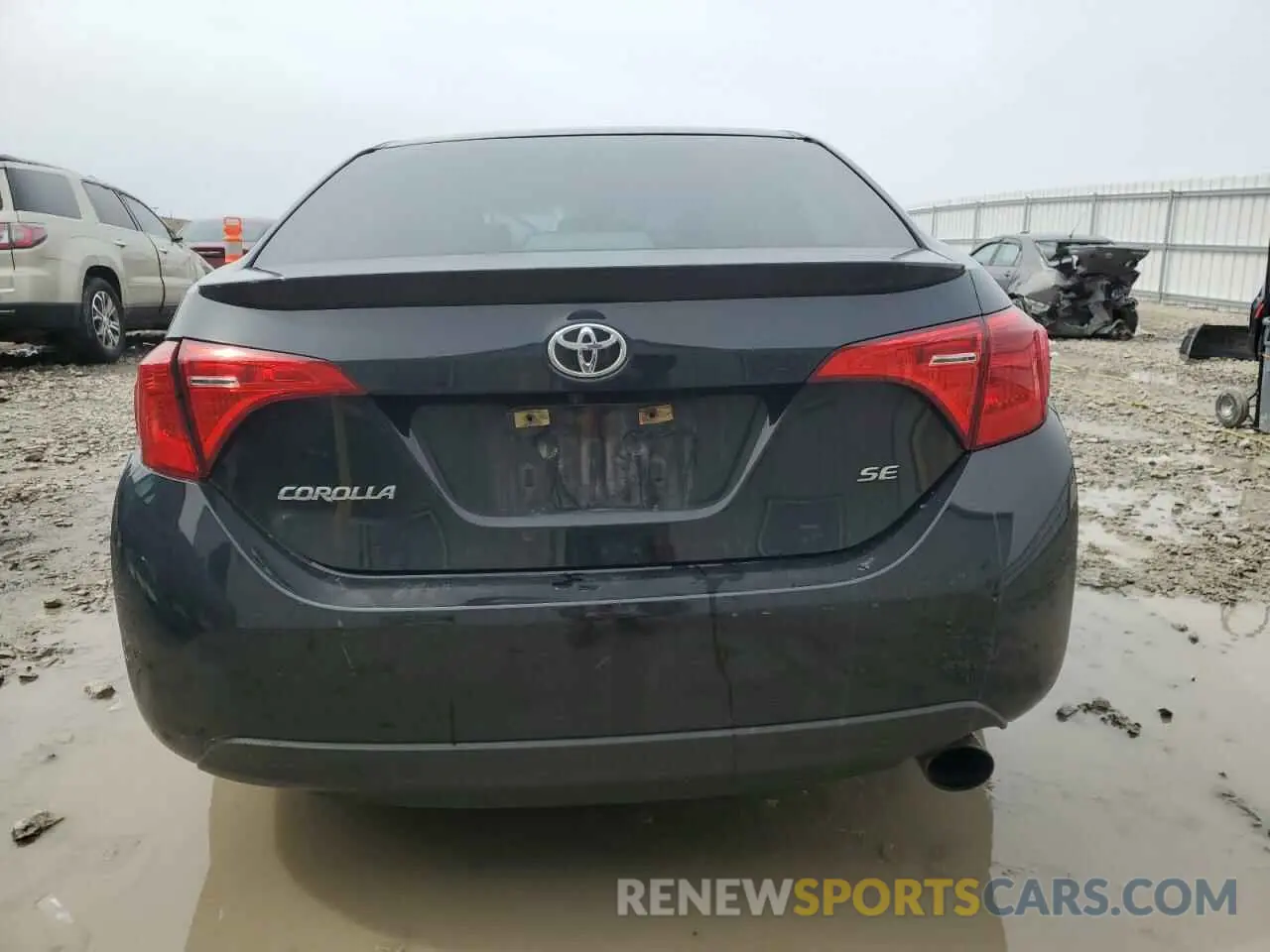 6 Photograph of a damaged car 5YFBURHE5KP887752 TOYOTA COROLLA 2019