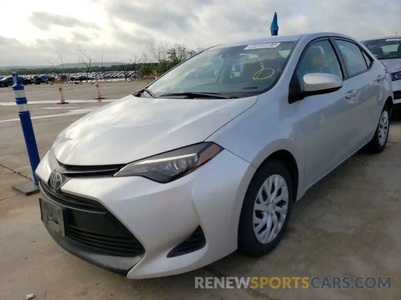 2 Photograph of a damaged car 5YFBURHE5KP887962 TOYOTA COROLLA 2019