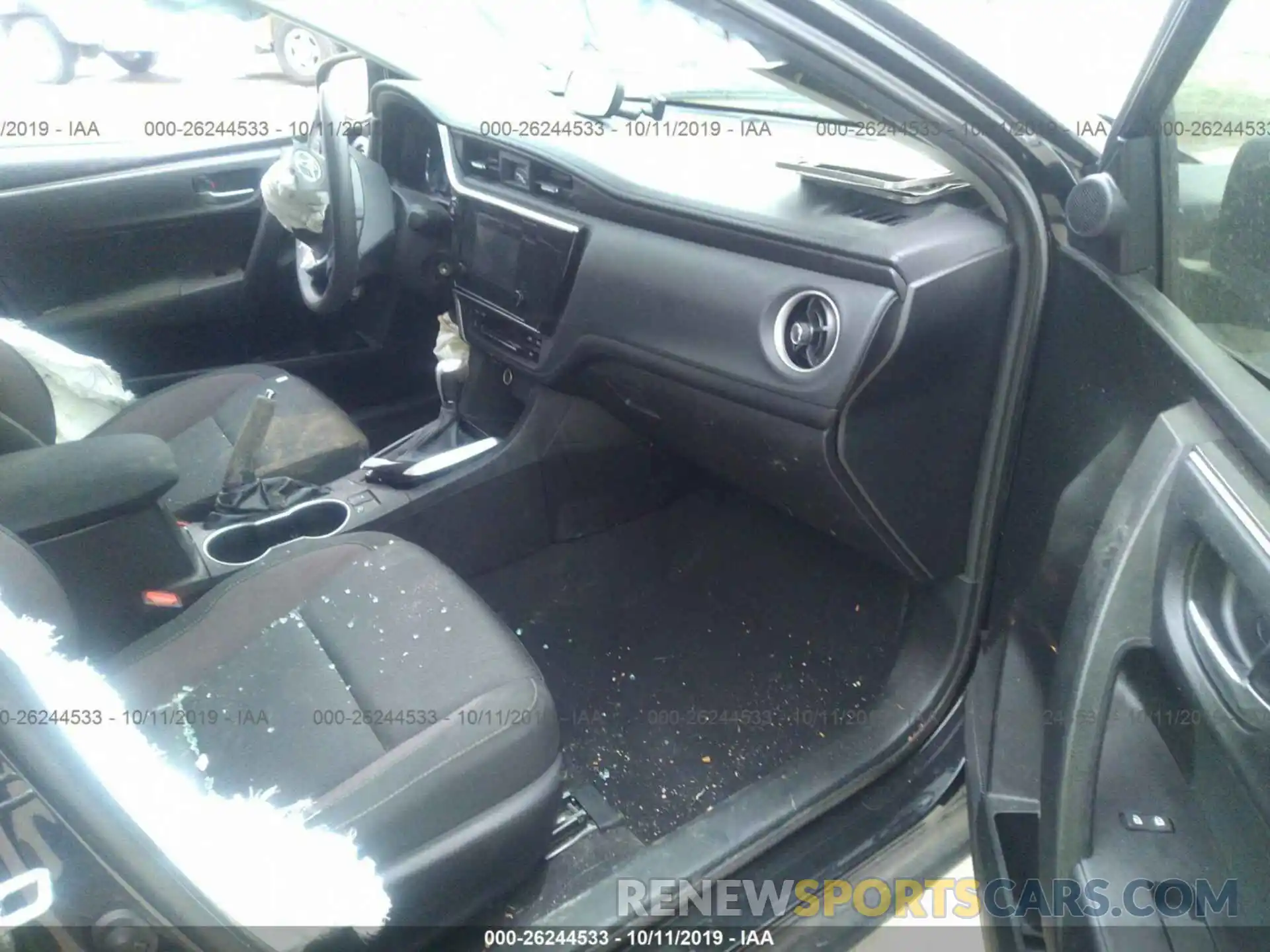 5 Photograph of a damaged car 5YFBURHE5KP891848 TOYOTA COROLLA 2019