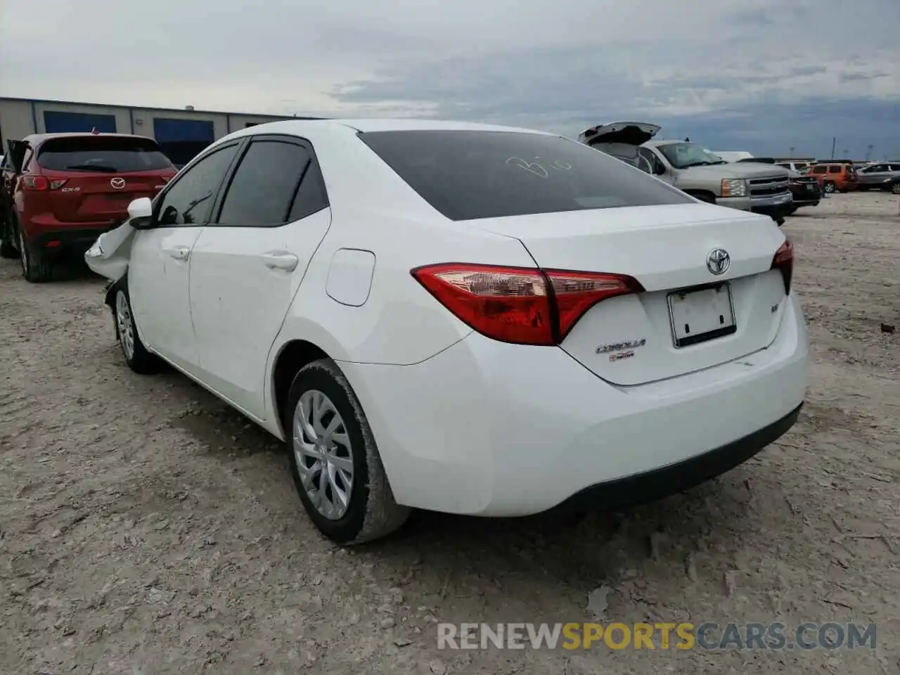 3 Photograph of a damaged car 5YFBURHE5KP892997 TOYOTA COROLLA 2019