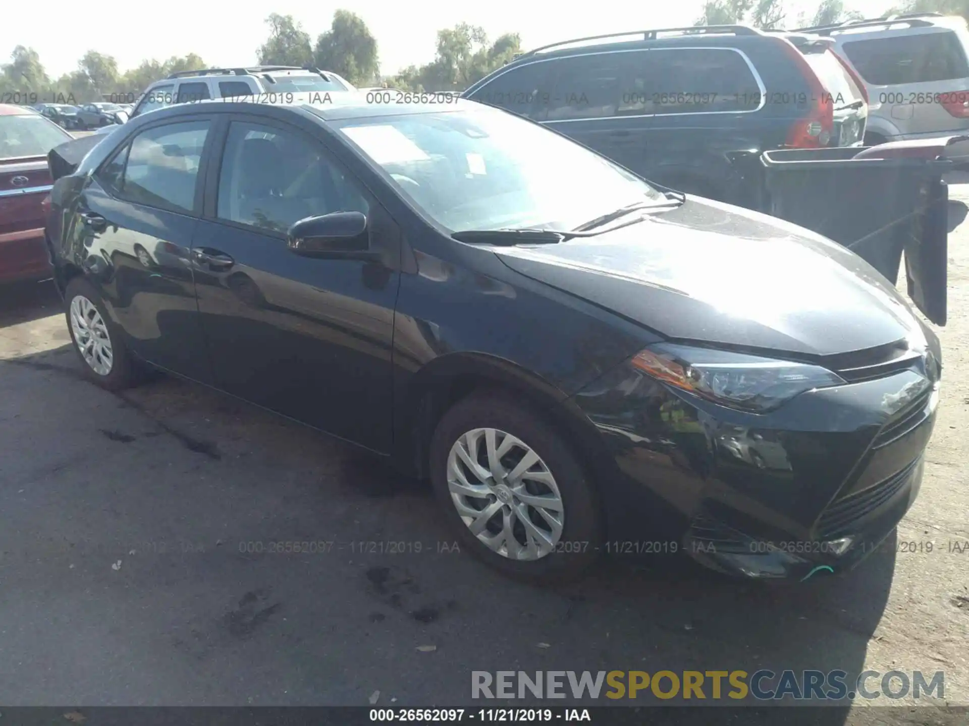 1 Photograph of a damaged car 5YFBURHE5KP894037 TOYOTA COROLLA 2019