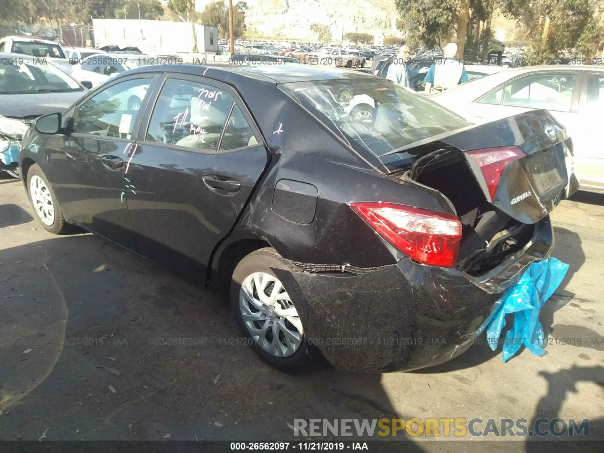 3 Photograph of a damaged car 5YFBURHE5KP894037 TOYOTA COROLLA 2019