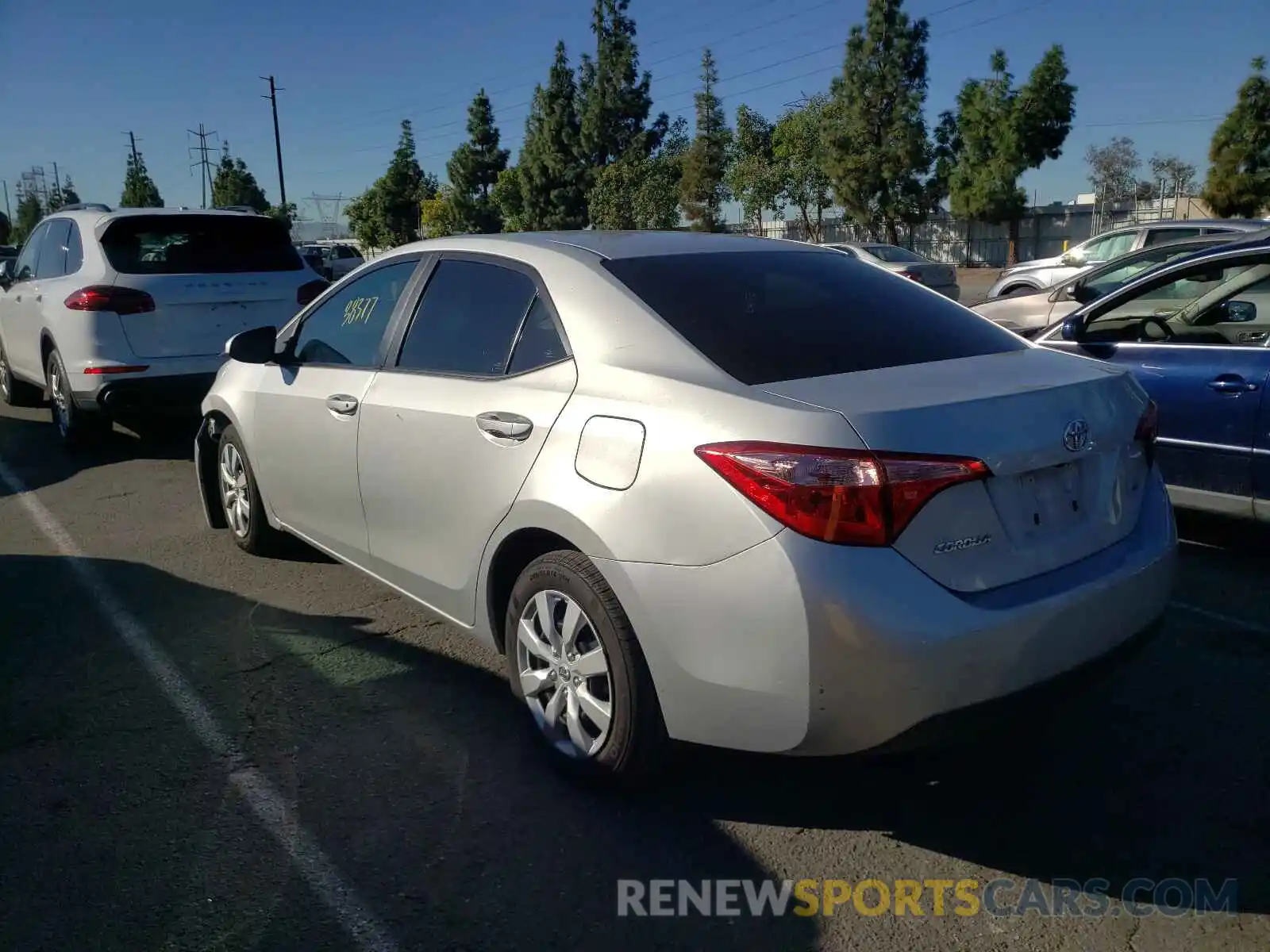 3 Photograph of a damaged car 5YFBURHE5KP894068 TOYOTA COROLLA 2019