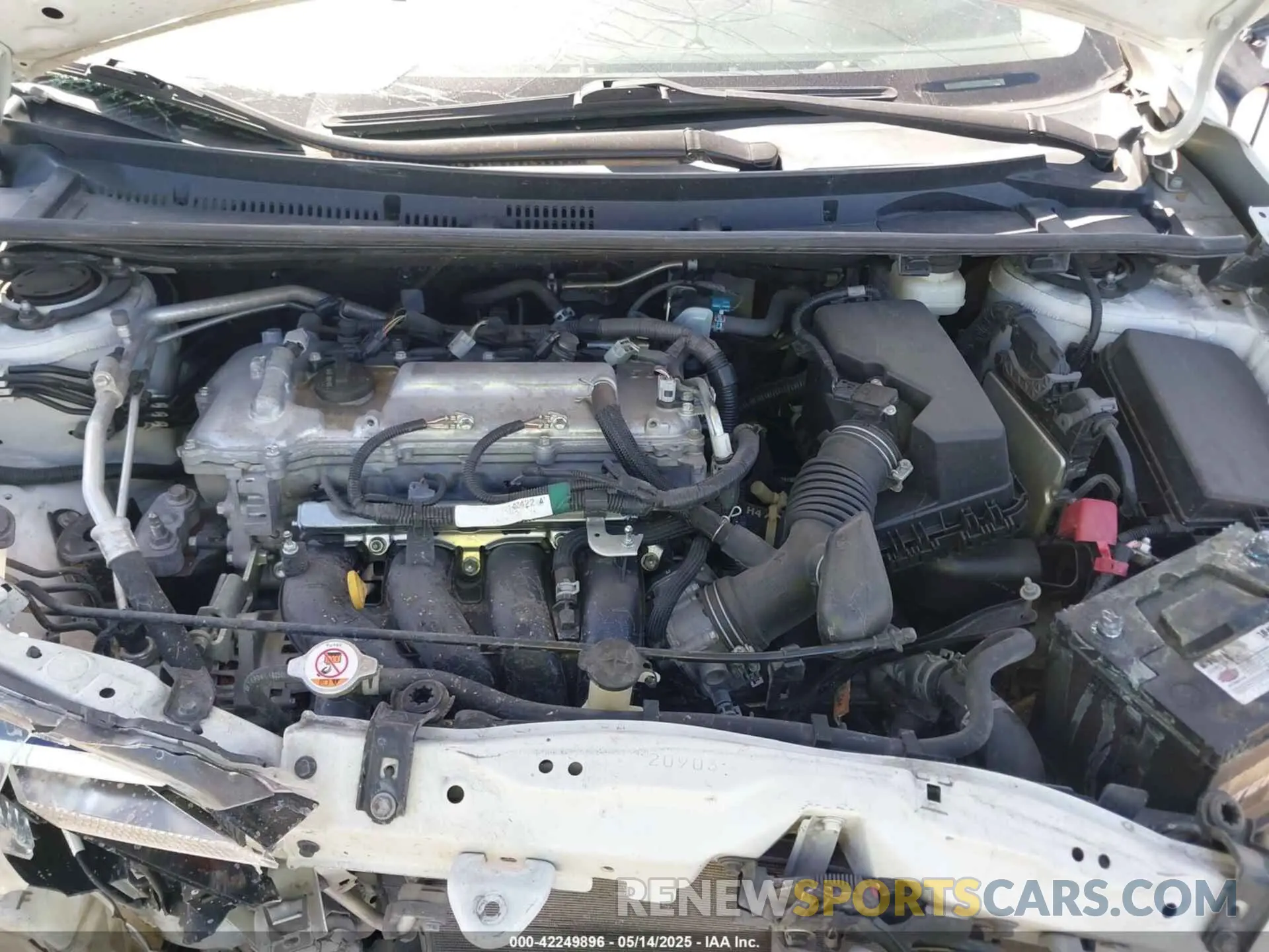 10 Photograph of a damaged car 5YFBURHE5KP896225 TOYOTA COROLLA 2019