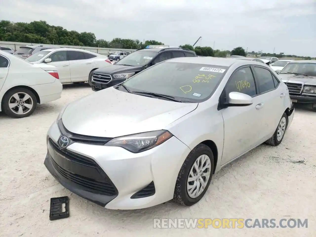 2 Photograph of a damaged car 5YFBURHE5KP896354 TOYOTA COROLLA 2019