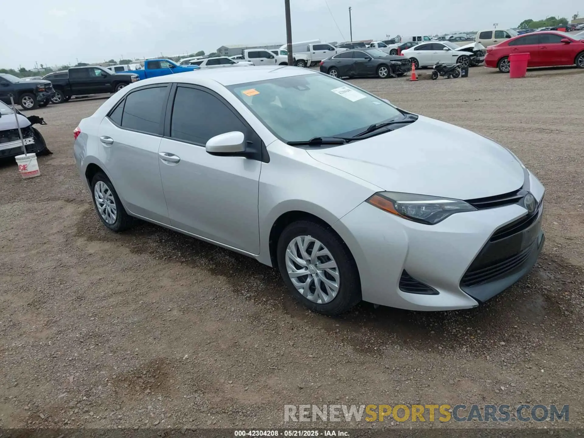1 Photograph of a damaged car 5YFBURHE5KP899058 TOYOTA COROLLA 2019