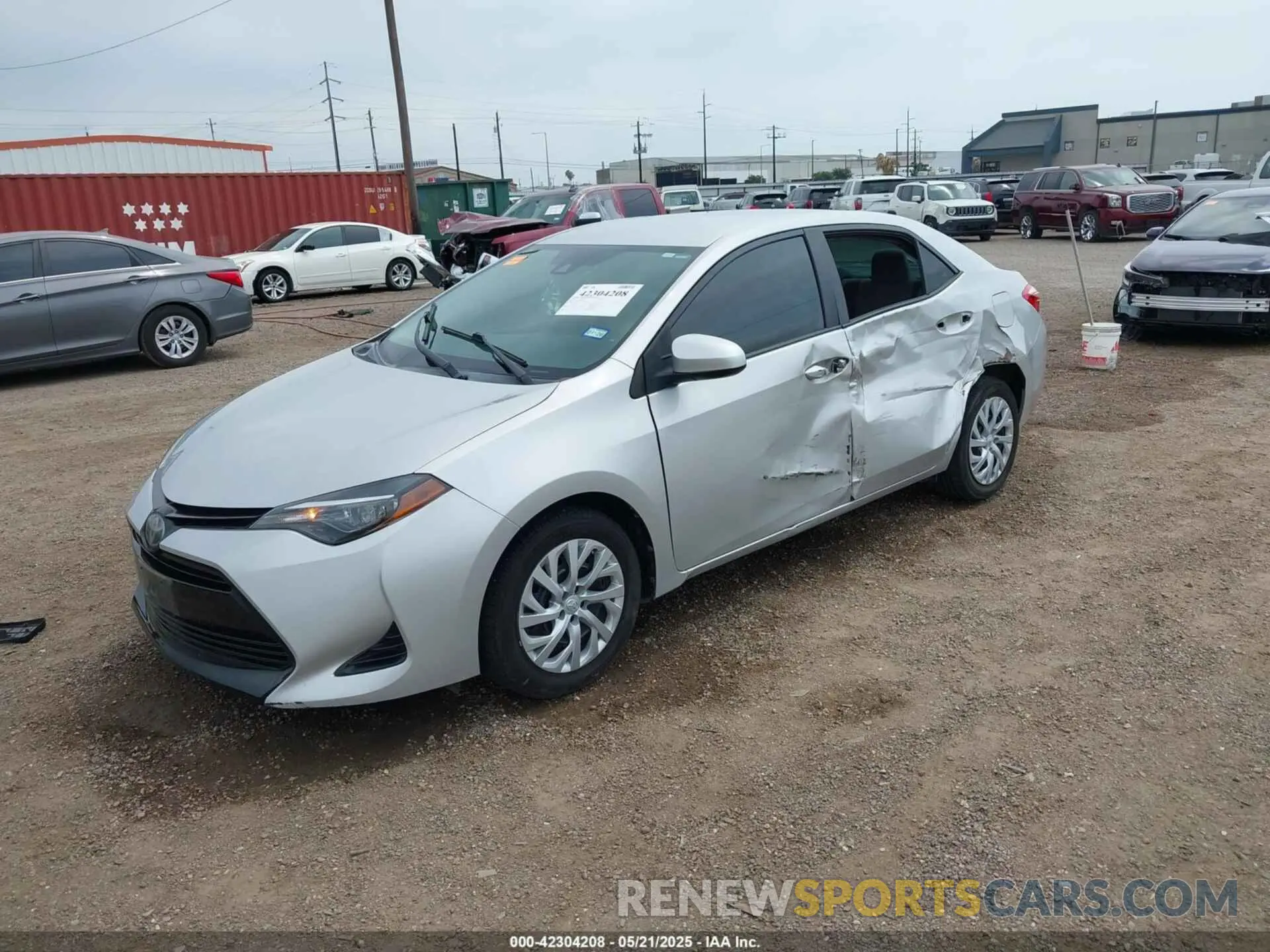 2 Photograph of a damaged car 5YFBURHE5KP899058 TOYOTA COROLLA 2019