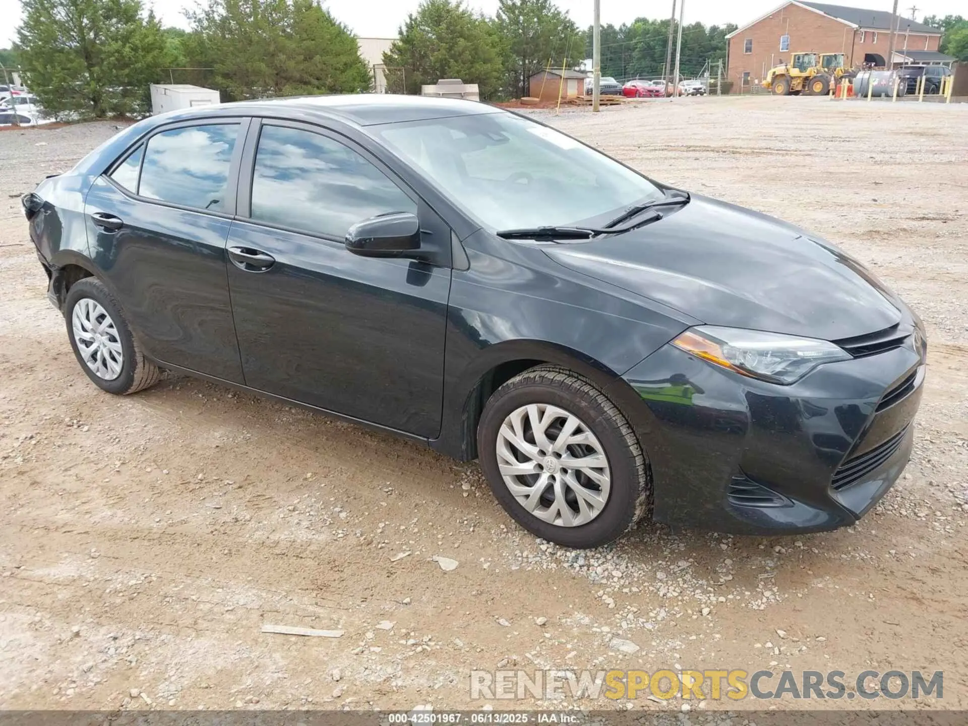 1 Photograph of a damaged car 5YFBURHE5KP899948 TOYOTA COROLLA 2019