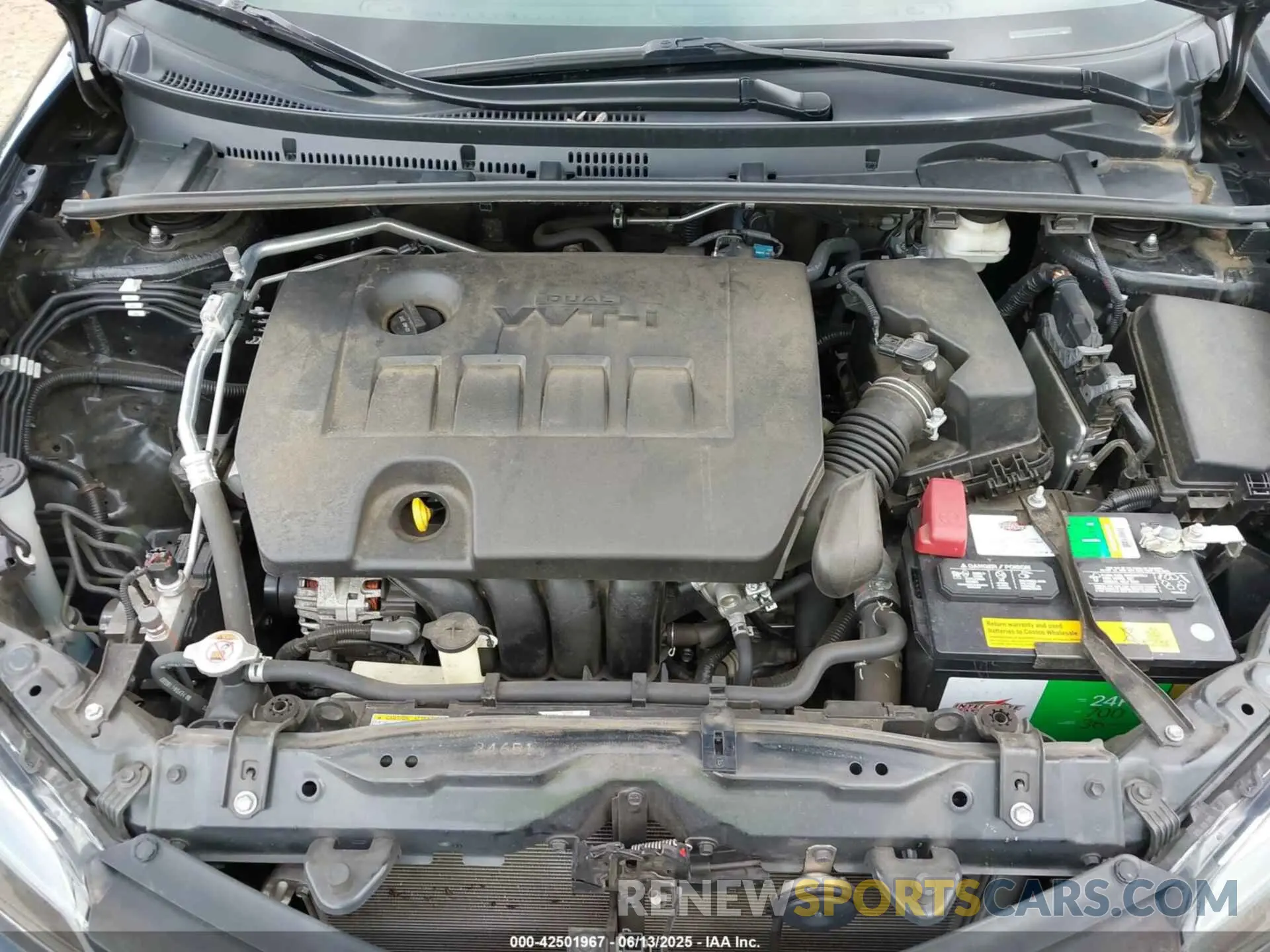 10 Photograph of a damaged car 5YFBURHE5KP899948 TOYOTA COROLLA 2019