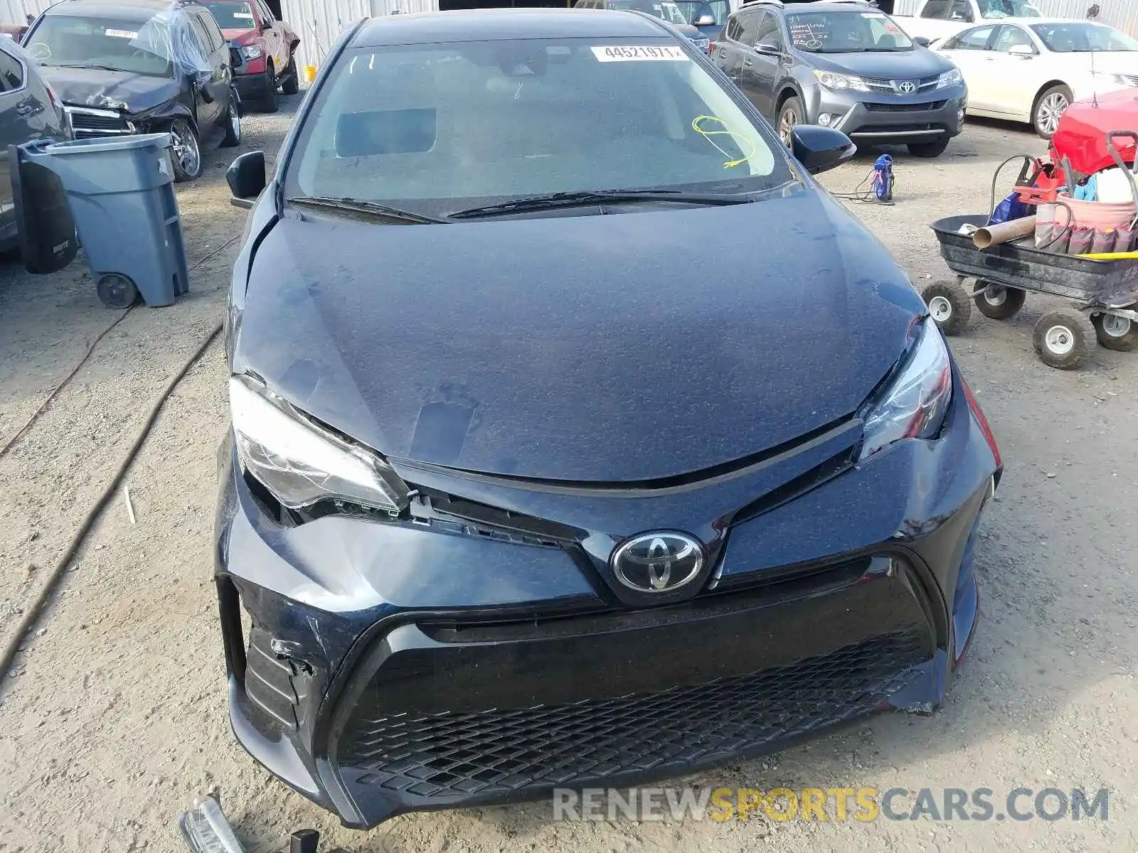 9 Photograph of a damaged car 5YFBURHE5KP901567 TOYOTA COROLLA 2019