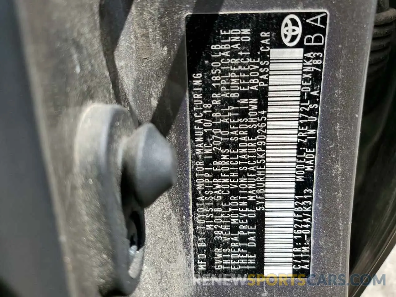 12 Photograph of a damaged car 5YFBURHE5KP902654 TOYOTA COROLLA 2019