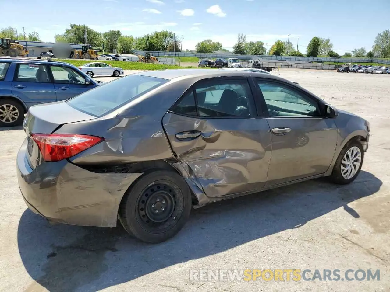 3 Photograph of a damaged car 5YFBURHE5KP902654 TOYOTA COROLLA 2019