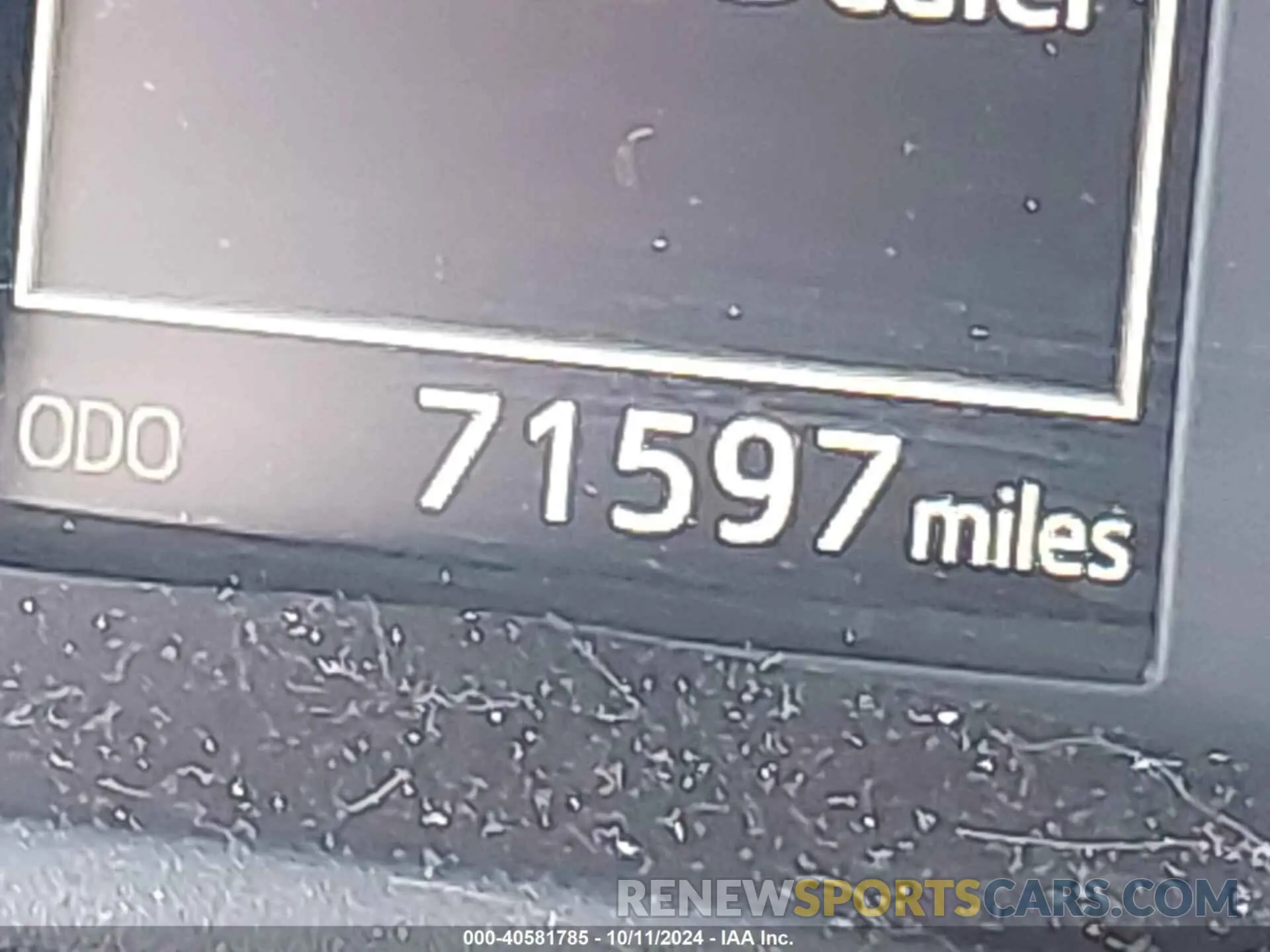 16 Photograph of a damaged car 5YFBURHE5KP902914 TOYOTA COROLLA 2019