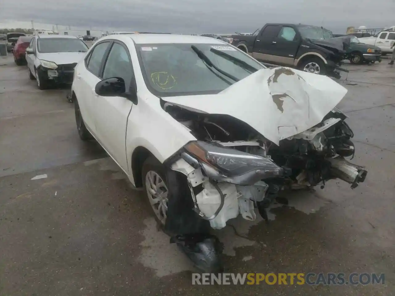 1 Photograph of a damaged car 5YFBURHE5KP905313 TOYOTA COROLLA 2019