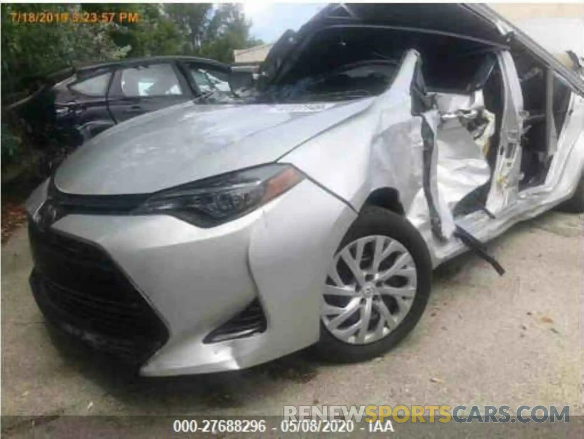 2 Photograph of a damaged car 5YFBURHE5KP907241 TOYOTA COROLLA 2019