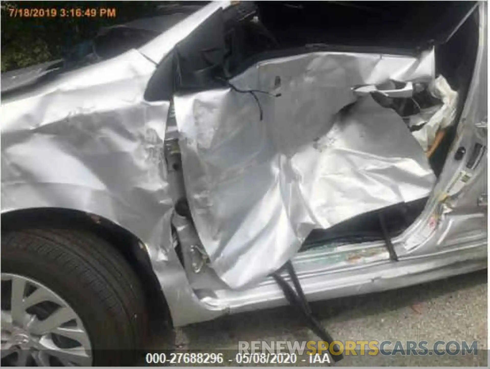 7 Photograph of a damaged car 5YFBURHE5KP907241 TOYOTA COROLLA 2019