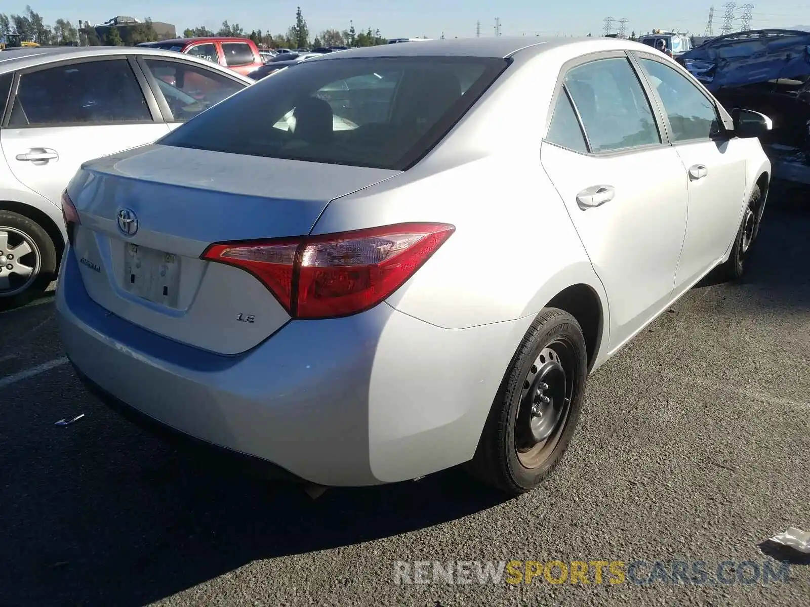 4 Photograph of a damaged car 5YFBURHE5KP910625 TOYOTA COROLLA 2019