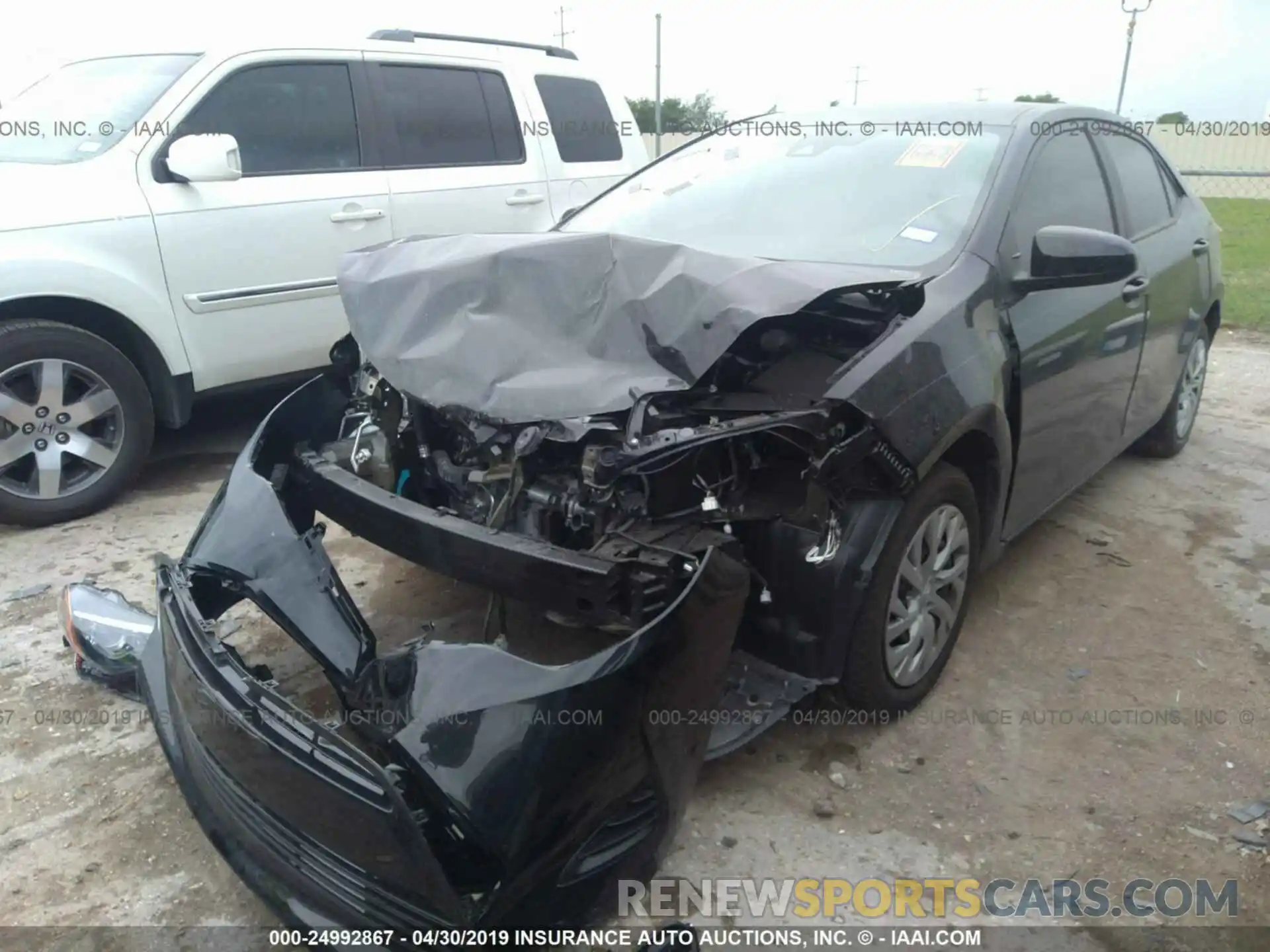 2 Photograph of a damaged car 5YFBURHE5KP910933 TOYOTA COROLLA 2019