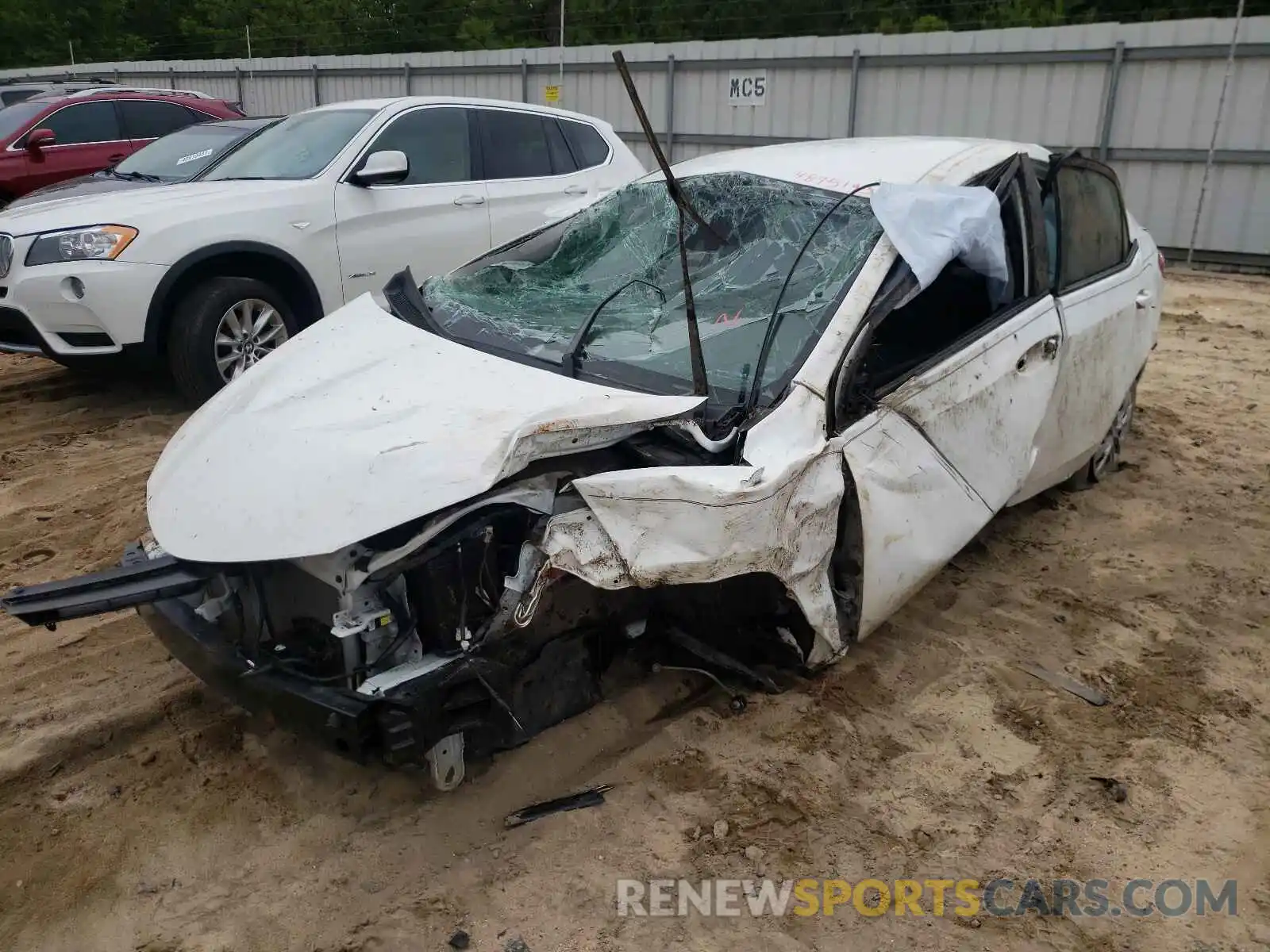 2 Photograph of a damaged car 5YFBURHE5KP913461 TOYOTA COROLLA 2019