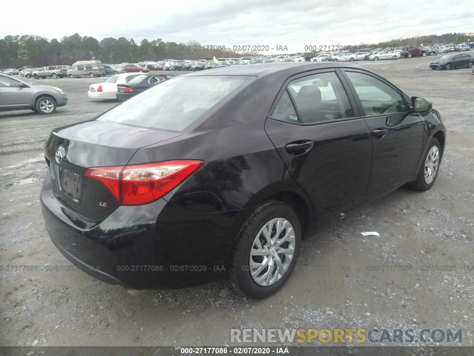 4 Photograph of a damaged car 5YFBURHE5KP919101 TOYOTA COROLLA 2019