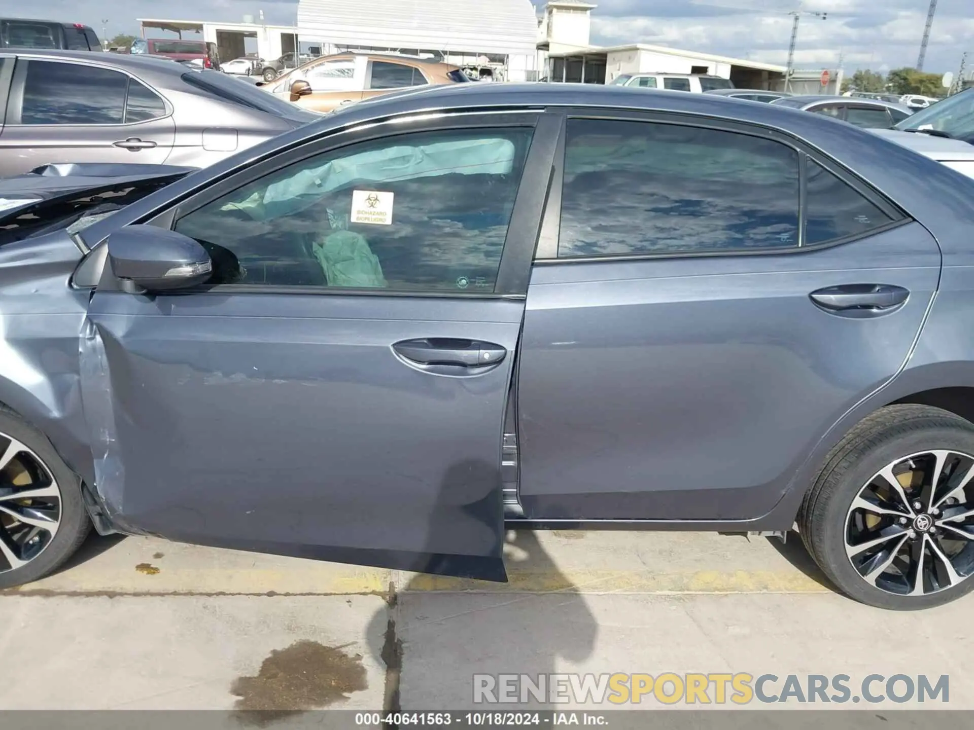 14 Photograph of a damaged car 5YFBURHE5KP919647 TOYOTA COROLLA 2019