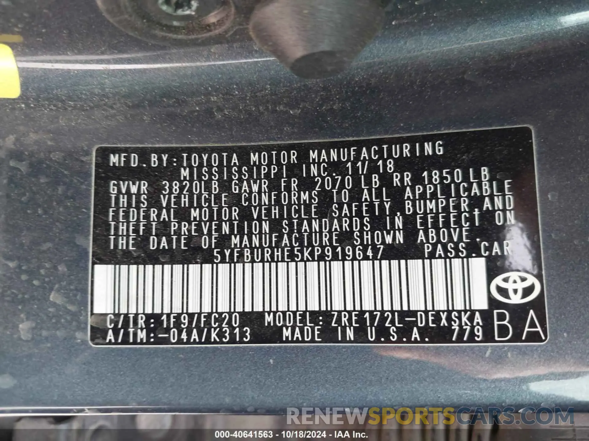 9 Photograph of a damaged car 5YFBURHE5KP919647 TOYOTA COROLLA 2019