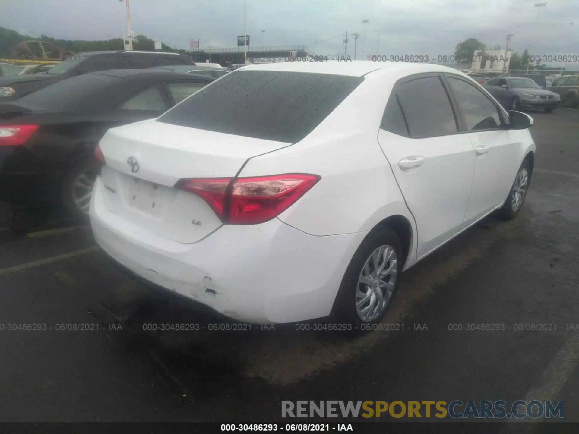 4 Photograph of a damaged car 5YFBURHE5KP919888 TOYOTA COROLLA 2019