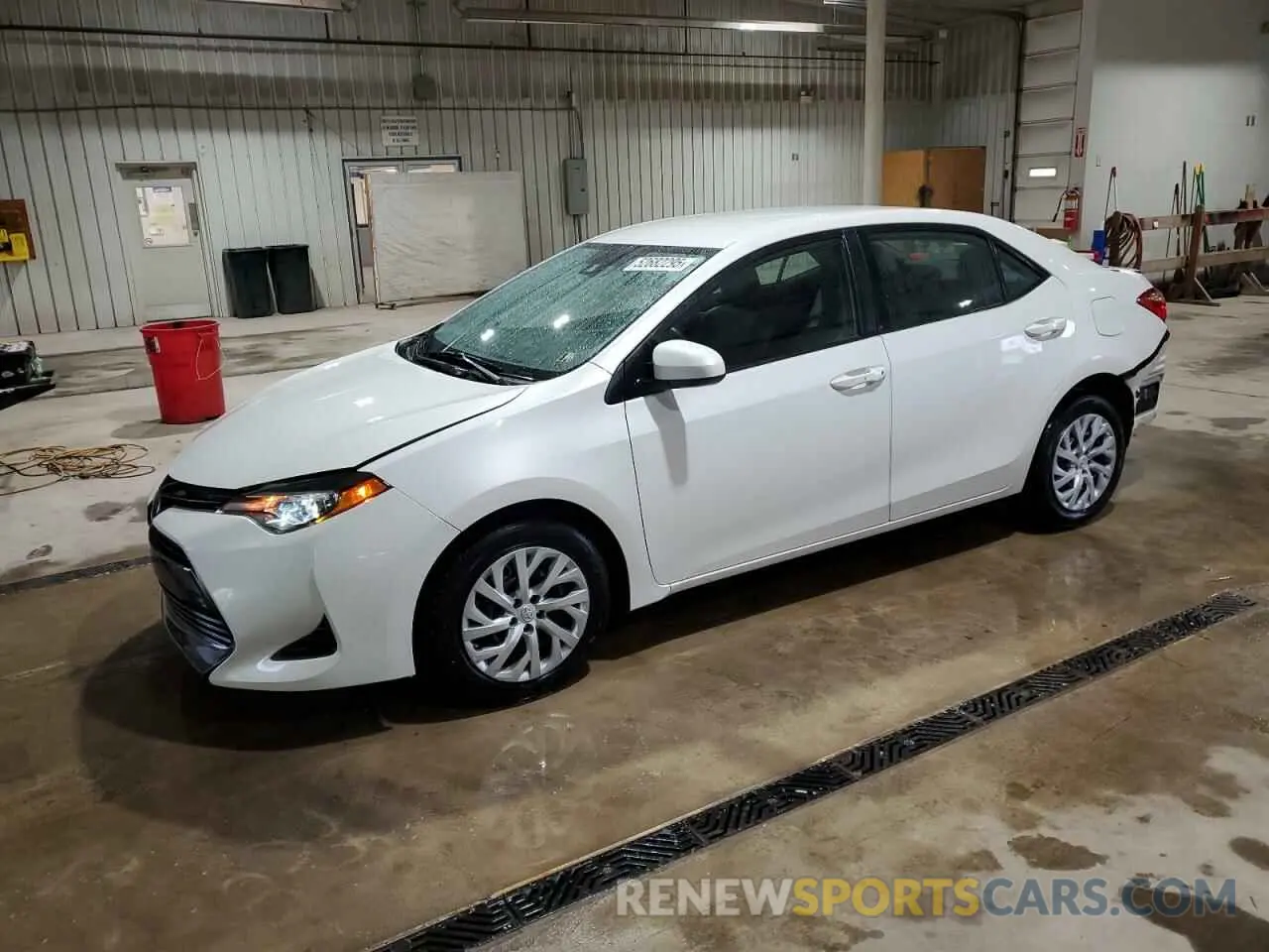 1 Photograph of a damaged car 5YFBURHE5KP919972 TOYOTA COROLLA 2019