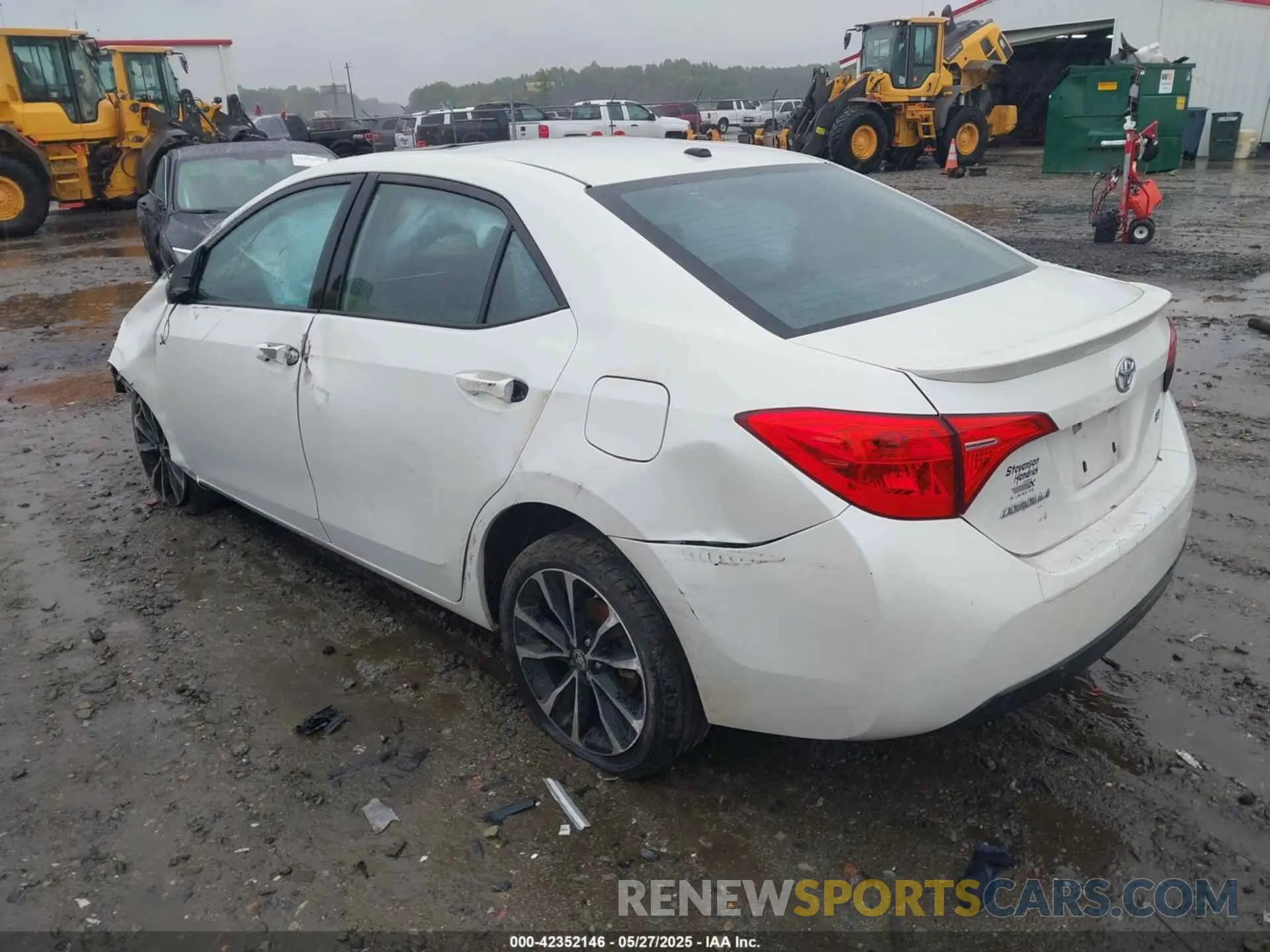3 Photograph of a damaged car 5YFBURHE5KP927117 TOYOTA COROLLA 2019