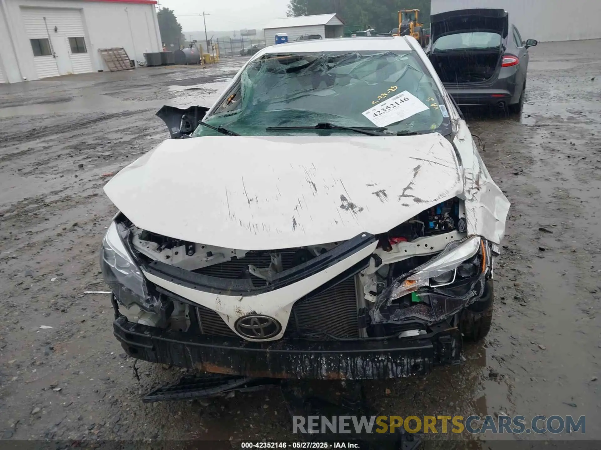 6 Photograph of a damaged car 5YFBURHE5KP927117 TOYOTA COROLLA 2019