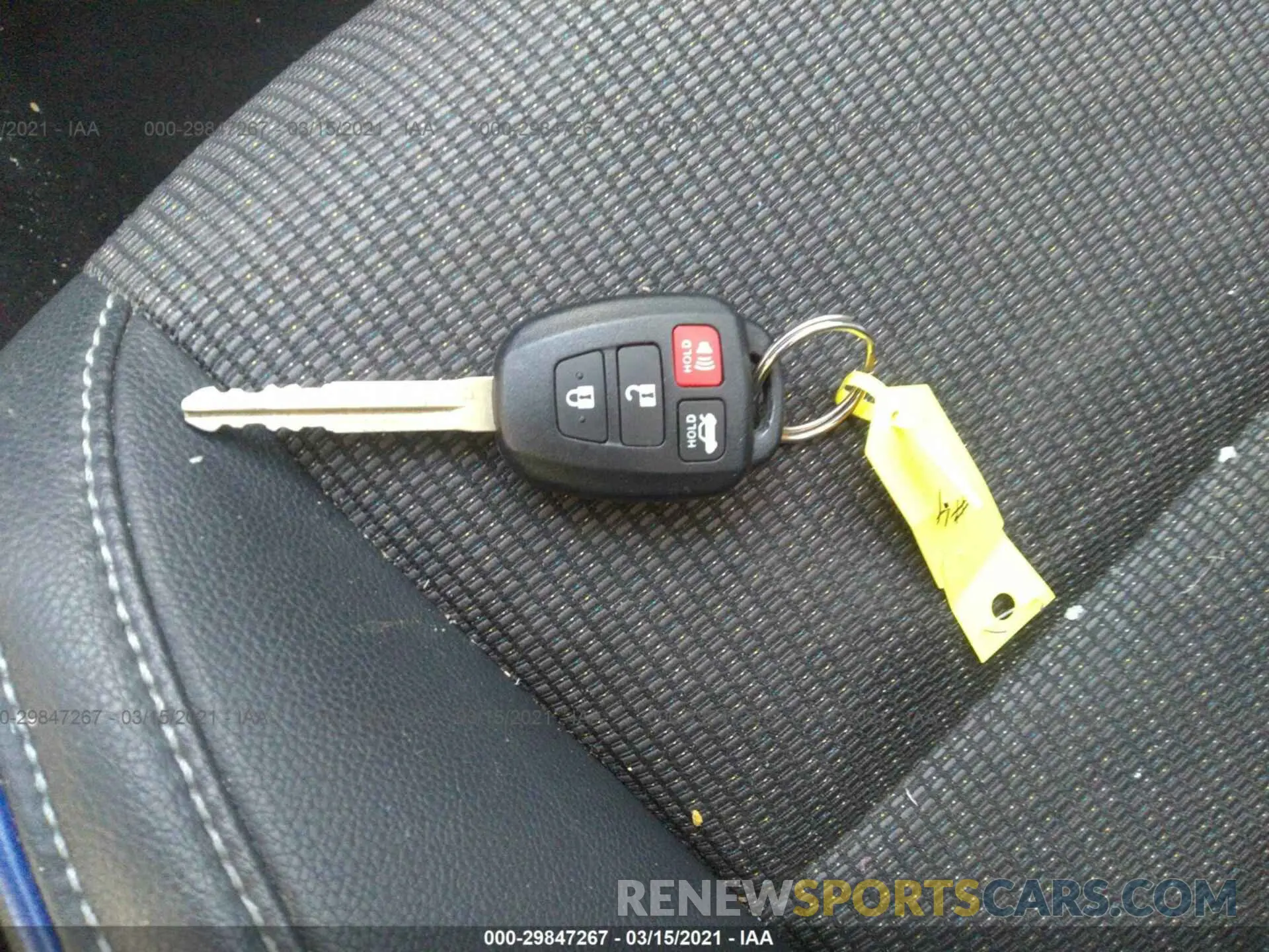 11 Photograph of a damaged car 5YFBURHE5KP928347 TOYOTA COROLLA 2019