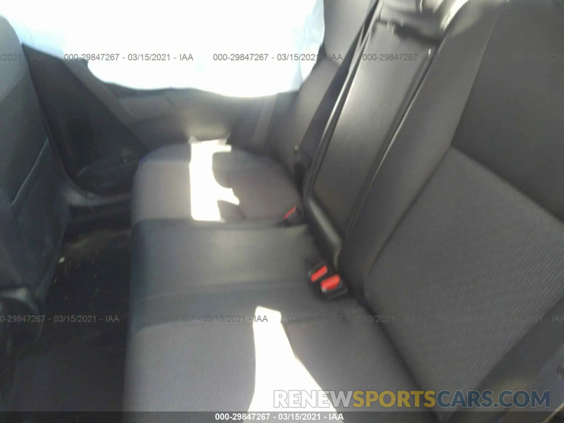 8 Photograph of a damaged car 5YFBURHE5KP928347 TOYOTA COROLLA 2019