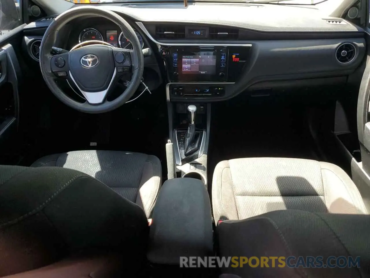 8 Photograph of a damaged car 5YFBURHE5KP928736 TOYOTA COROLLA 2019
