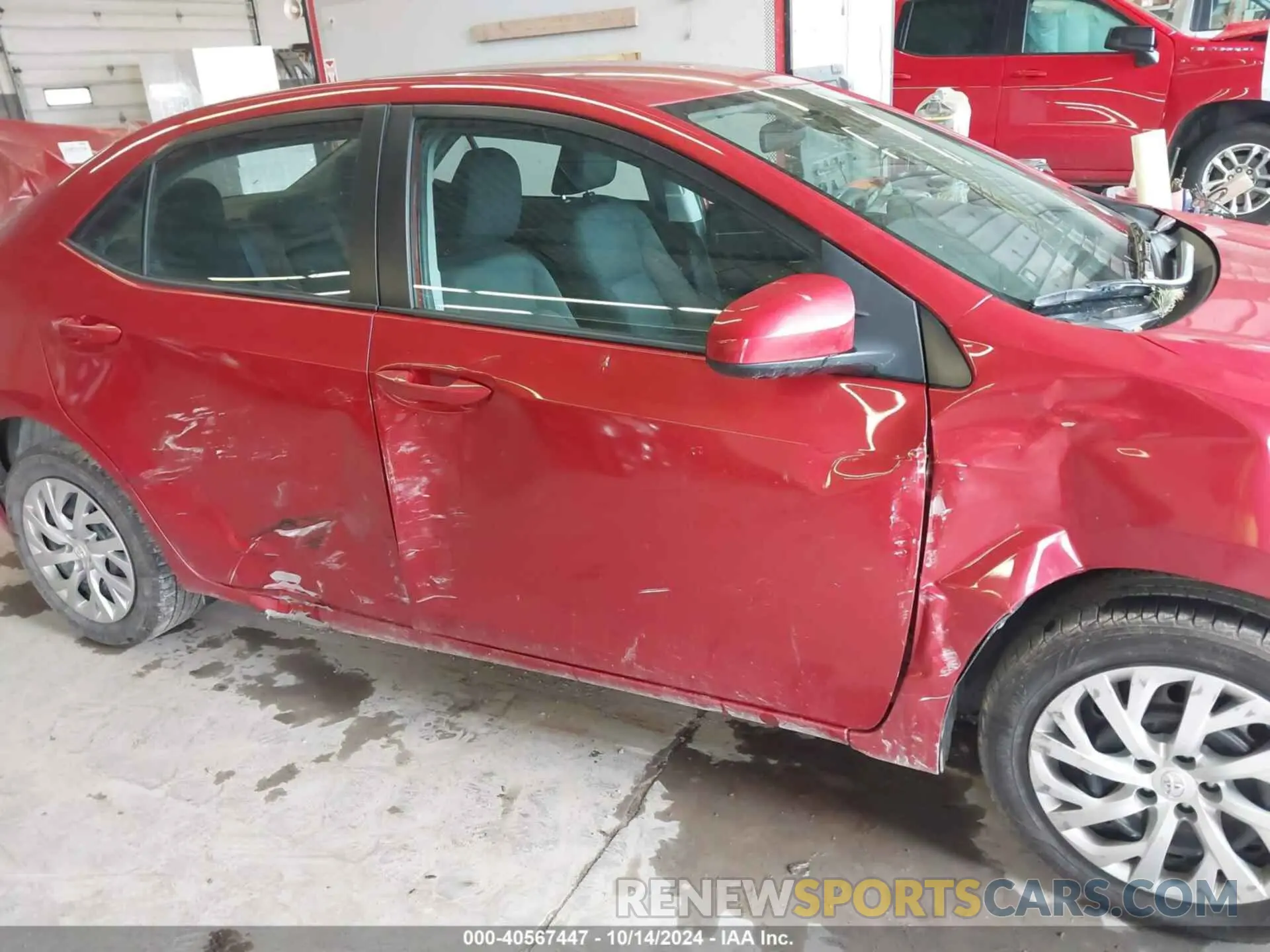 6 Photograph of a damaged car 5YFBURHE5KP929739 TOYOTA COROLLA 2019