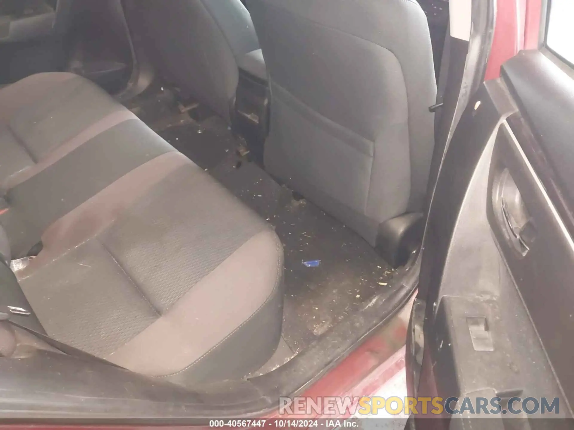 8 Photograph of a damaged car 5YFBURHE5KP929739 TOYOTA COROLLA 2019