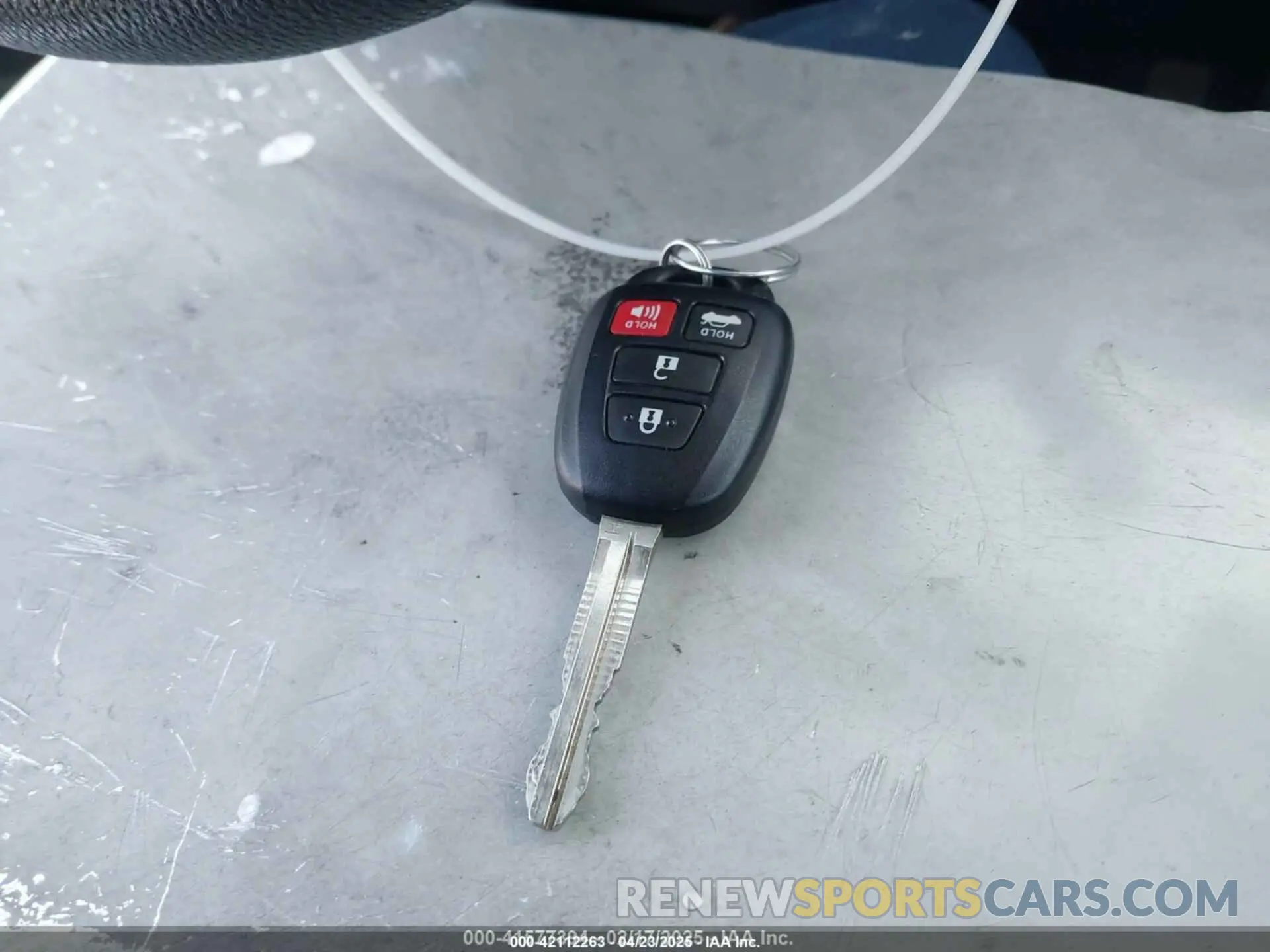 11 Photograph of a damaged car 5YFBURHE5KP931281 TOYOTA COROLLA 2019