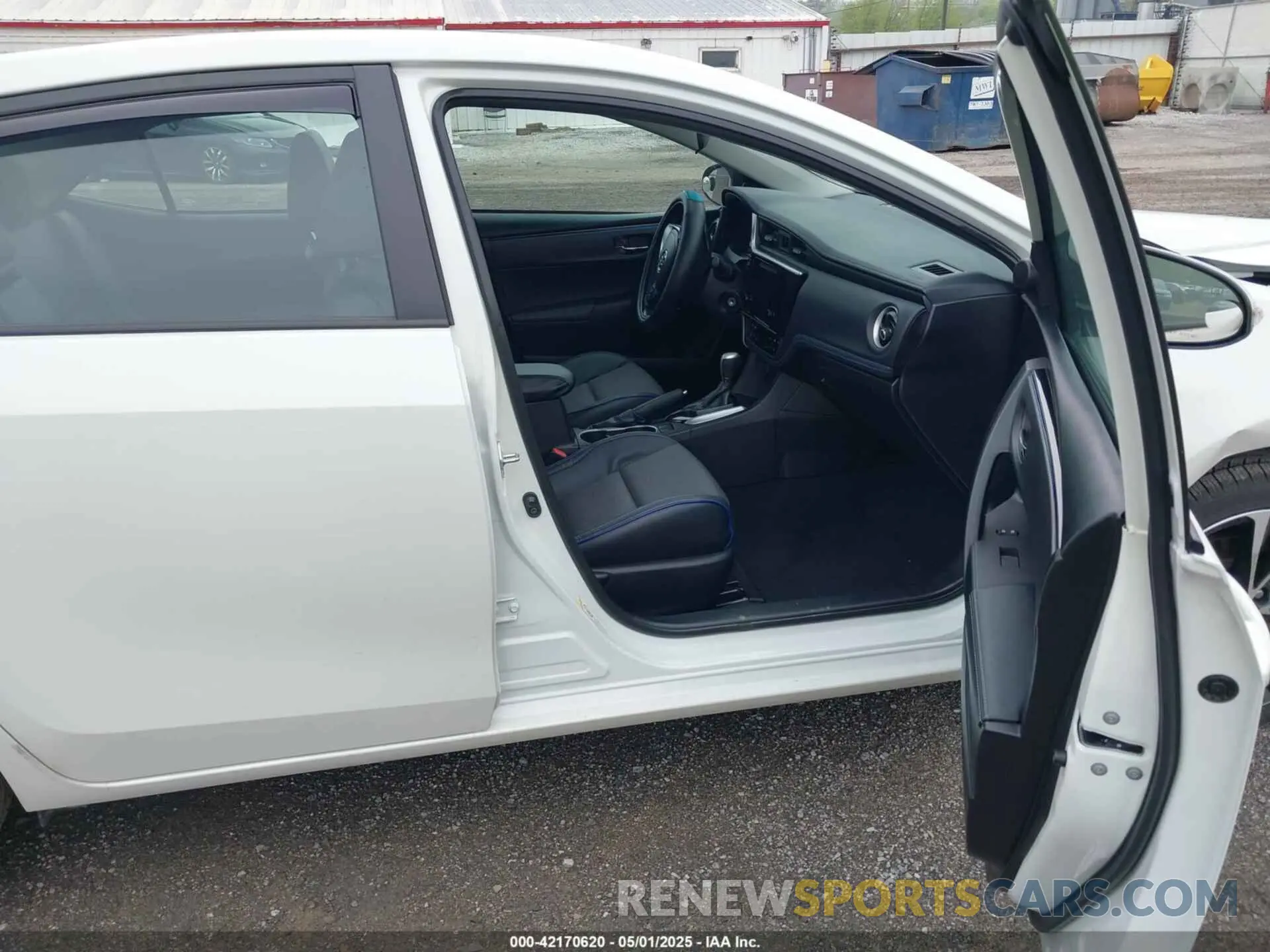 5 Photograph of a damaged car 5YFBURHE5KP932690 TOYOTA COROLLA 2019