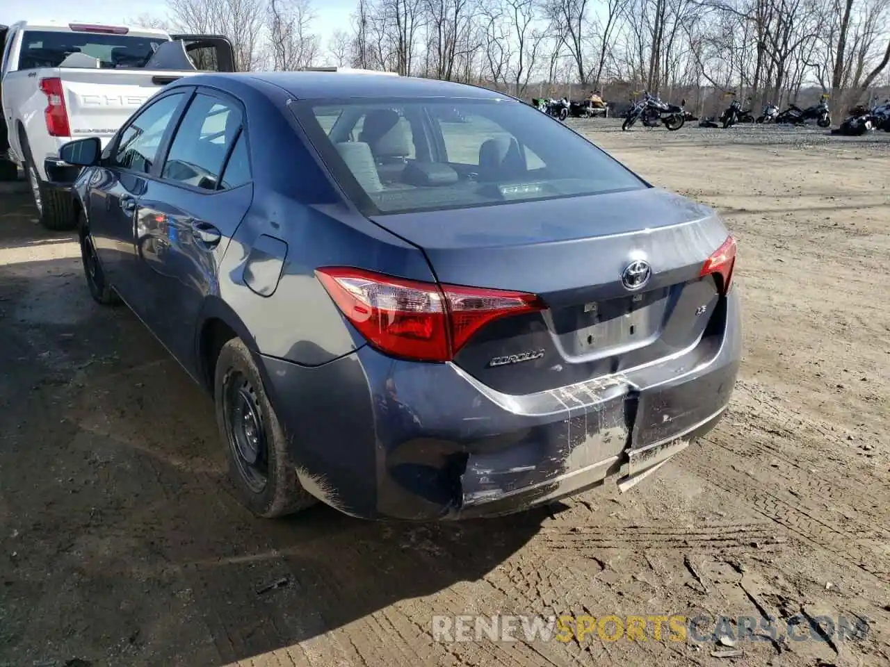 3 Photograph of a damaged car 5YFBURHE5KP935816 TOYOTA COROLLA 2019